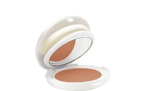 Avene Compatto Solare Spf50 Colore Sabbia